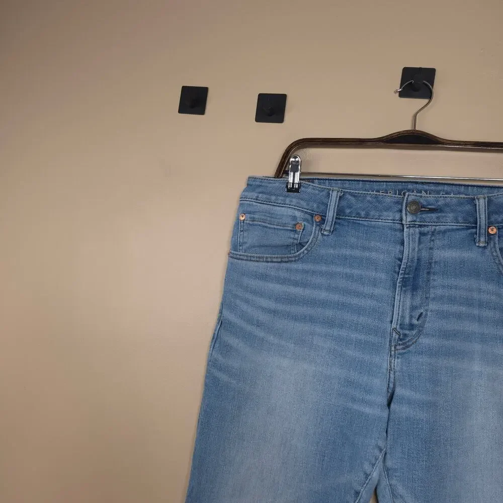 American Eagle Light Wash Athletic Fit Slim Leg Jeans Size 36x36